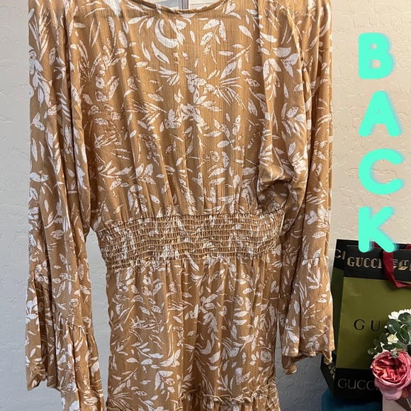 Lush Long Sleeve Dress Sz L Cinched Waist Stretchy & Flow EUC - Picture 2 of 4